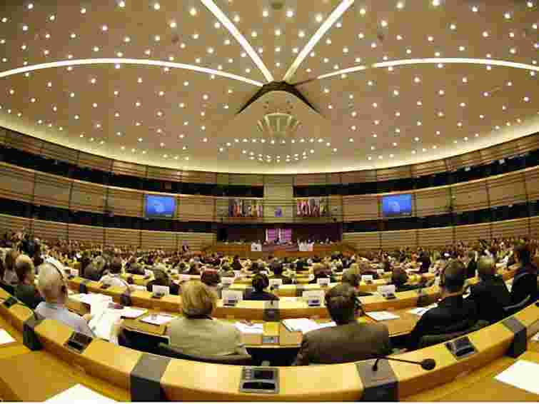 ЄС визначився з санкціями проти Росії, Путіна у списку немає