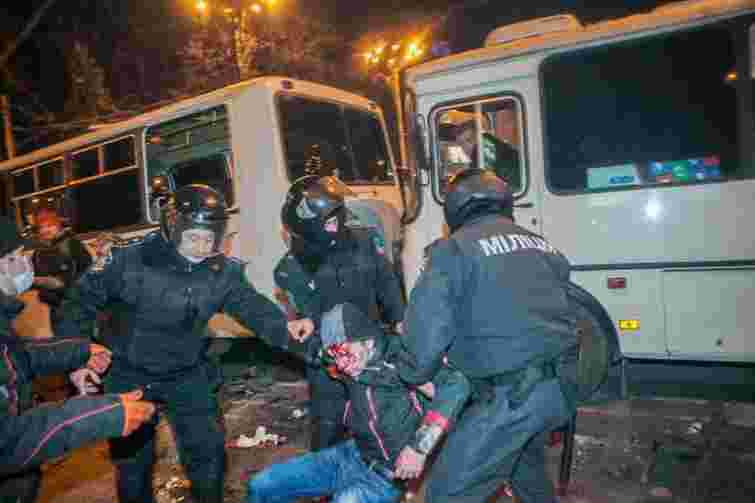 Затримали чотирьох організаторів сутичок в Донецьку