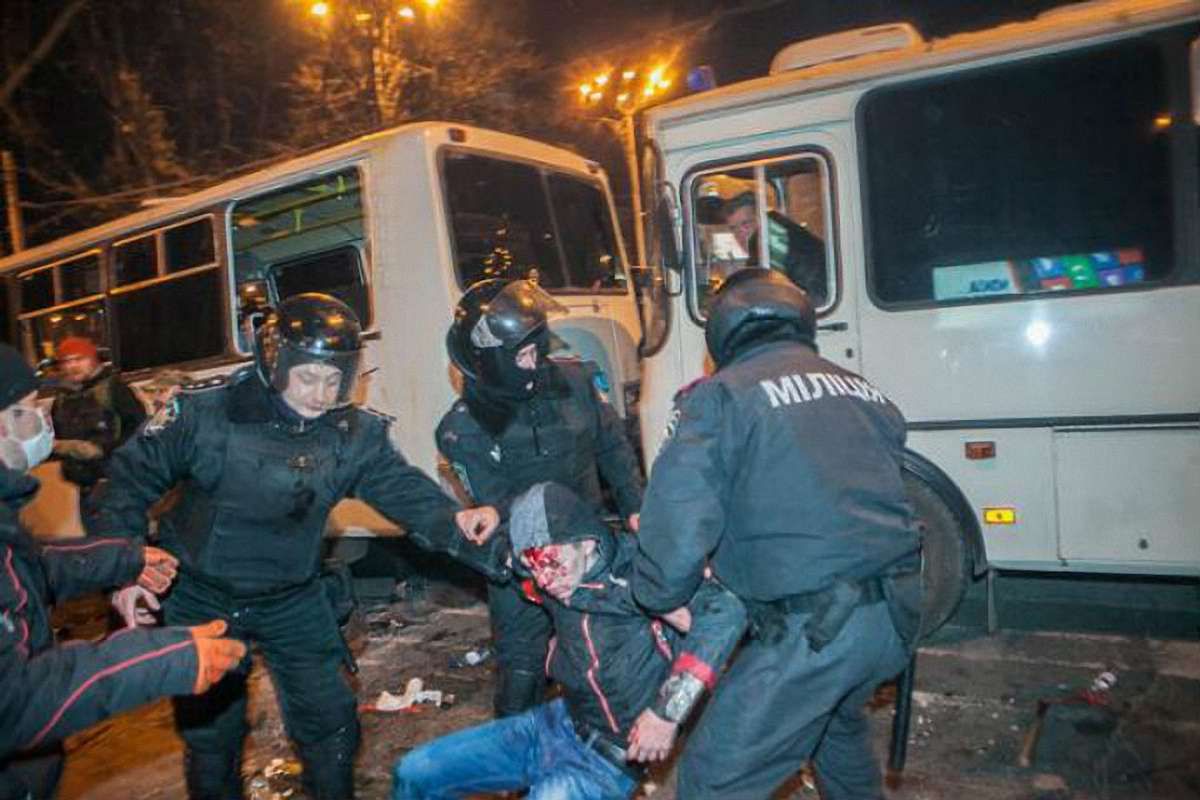 Затримали чотирьох організаторів сутичок в Донецьку