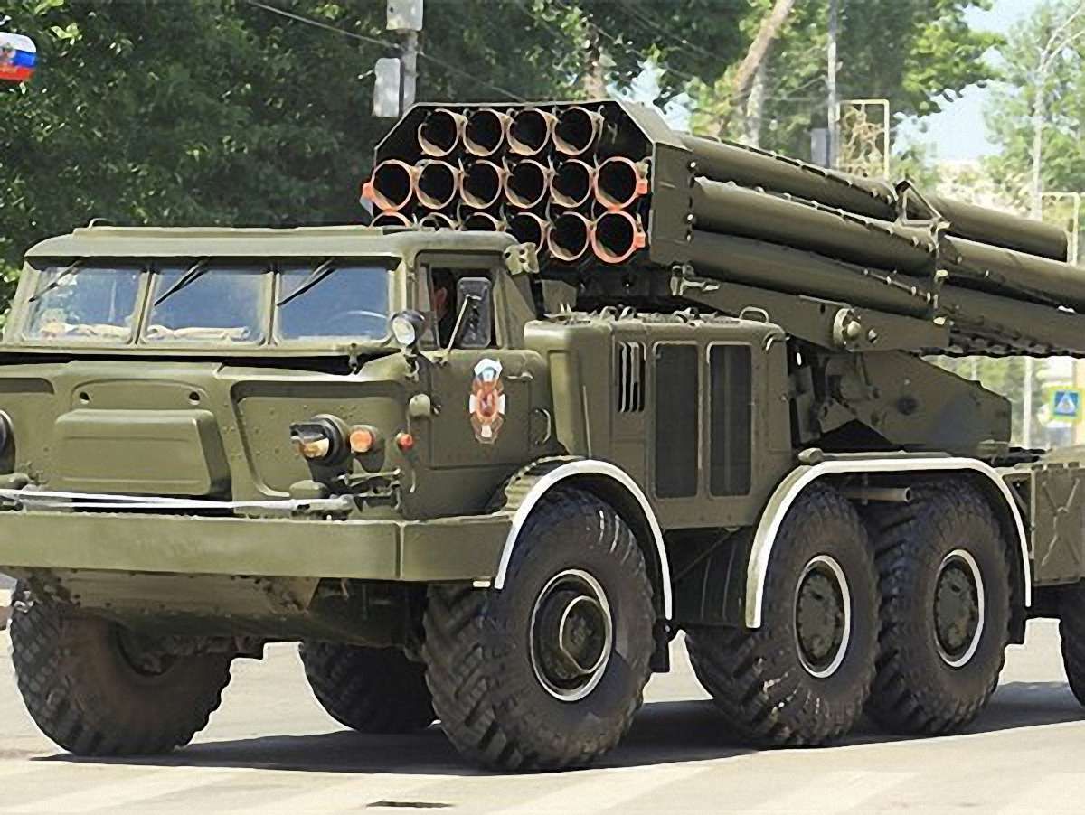 Росіяни звозять до Криму гармати й системи залпового вогню