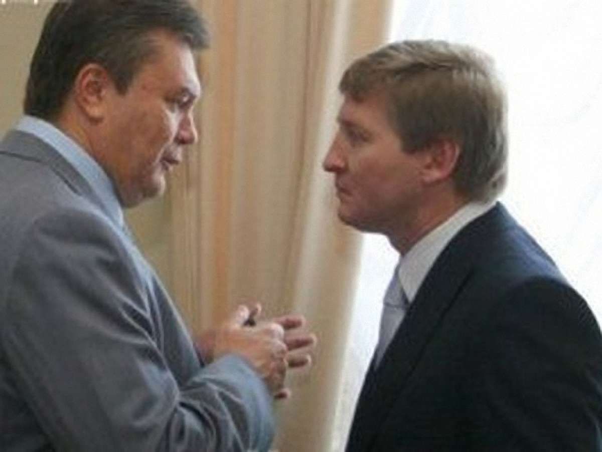 У Швейцарії прокуратура обшукала офіс Ахметова