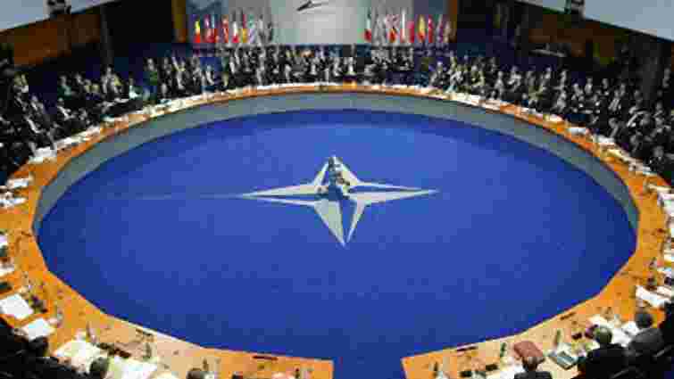 НАТО не визнає результати референдуму в Криму, – заява
