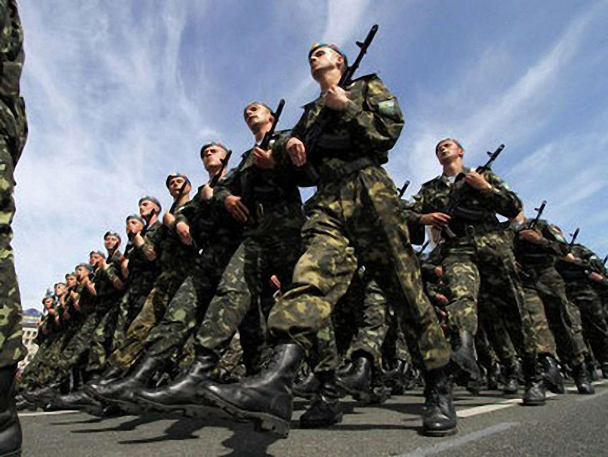 На підтримку армії українці пожертвували майже 10 млн грн