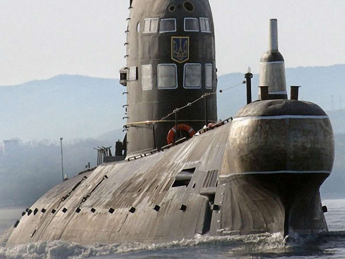 Росія хоче привласнити 20 кораблів і субмарину  ВМС України