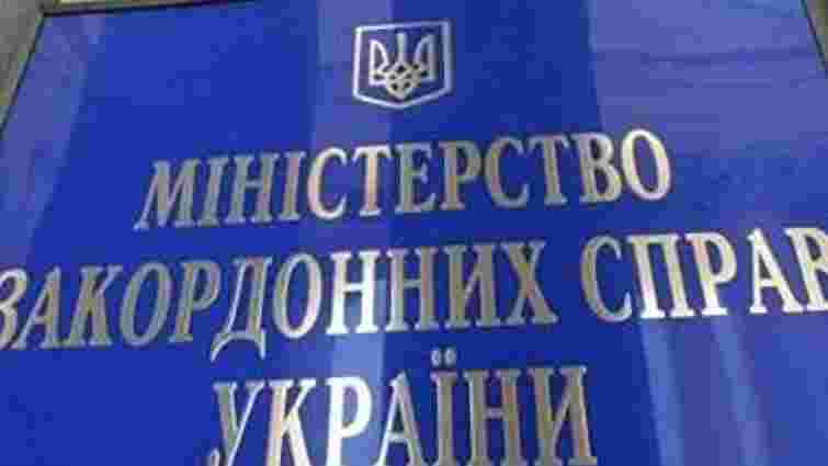 Турчинов звільнив шістьох українських послів