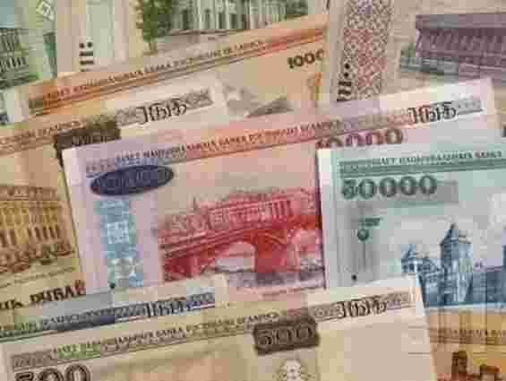 У Криму ввели в офіційний обіг російський рубль