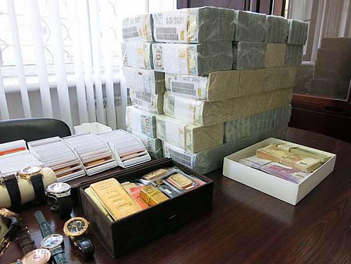 Генпрокуратура оголосила Ставицького у розшук