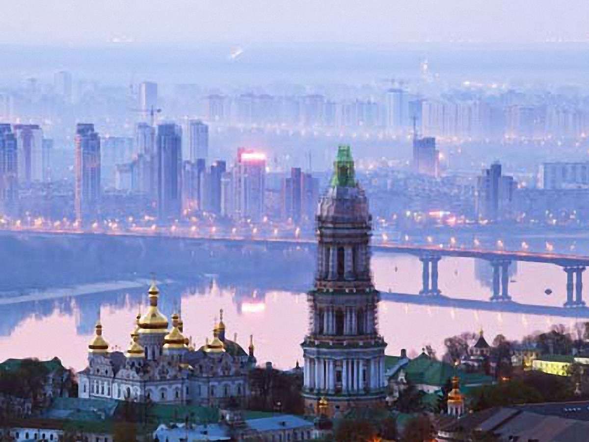 Київ готовий прийняти до 10 тис. біженців з Криму