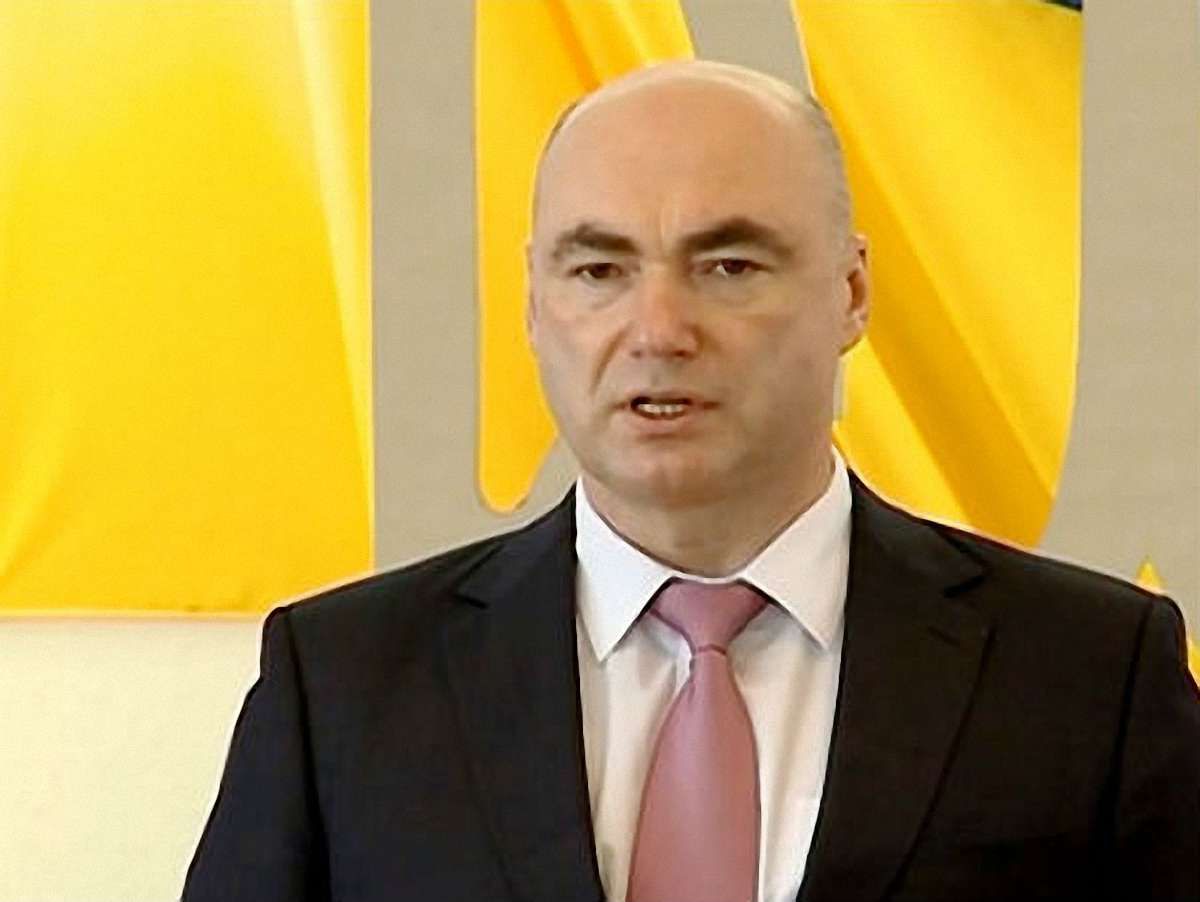 МВС оголосило поза законом усі збройні формування