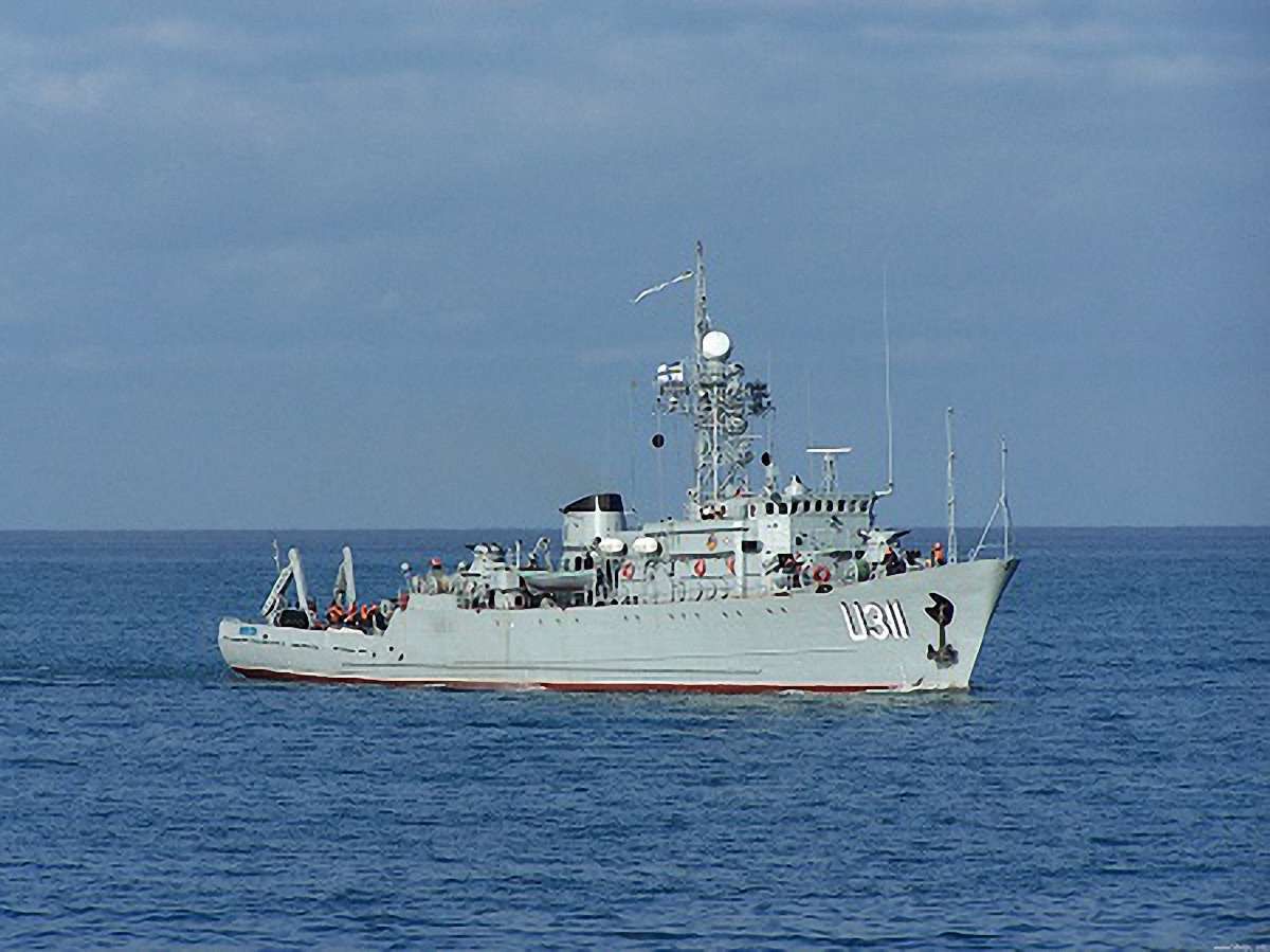 Російські окупанти захопили останній український корабель