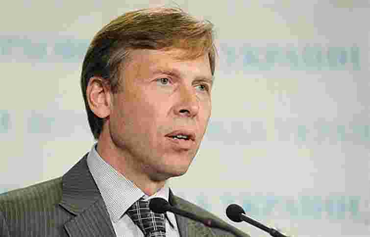 Київ має намір і надалі платити пенсії та субcидії кримчанам