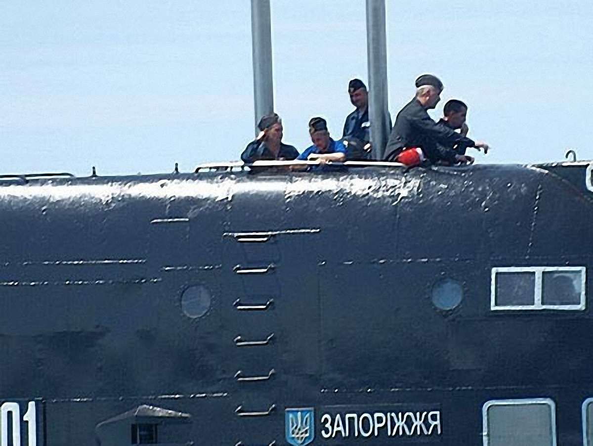 Росія віддасть Україні підводний човен «Запоріжжя»