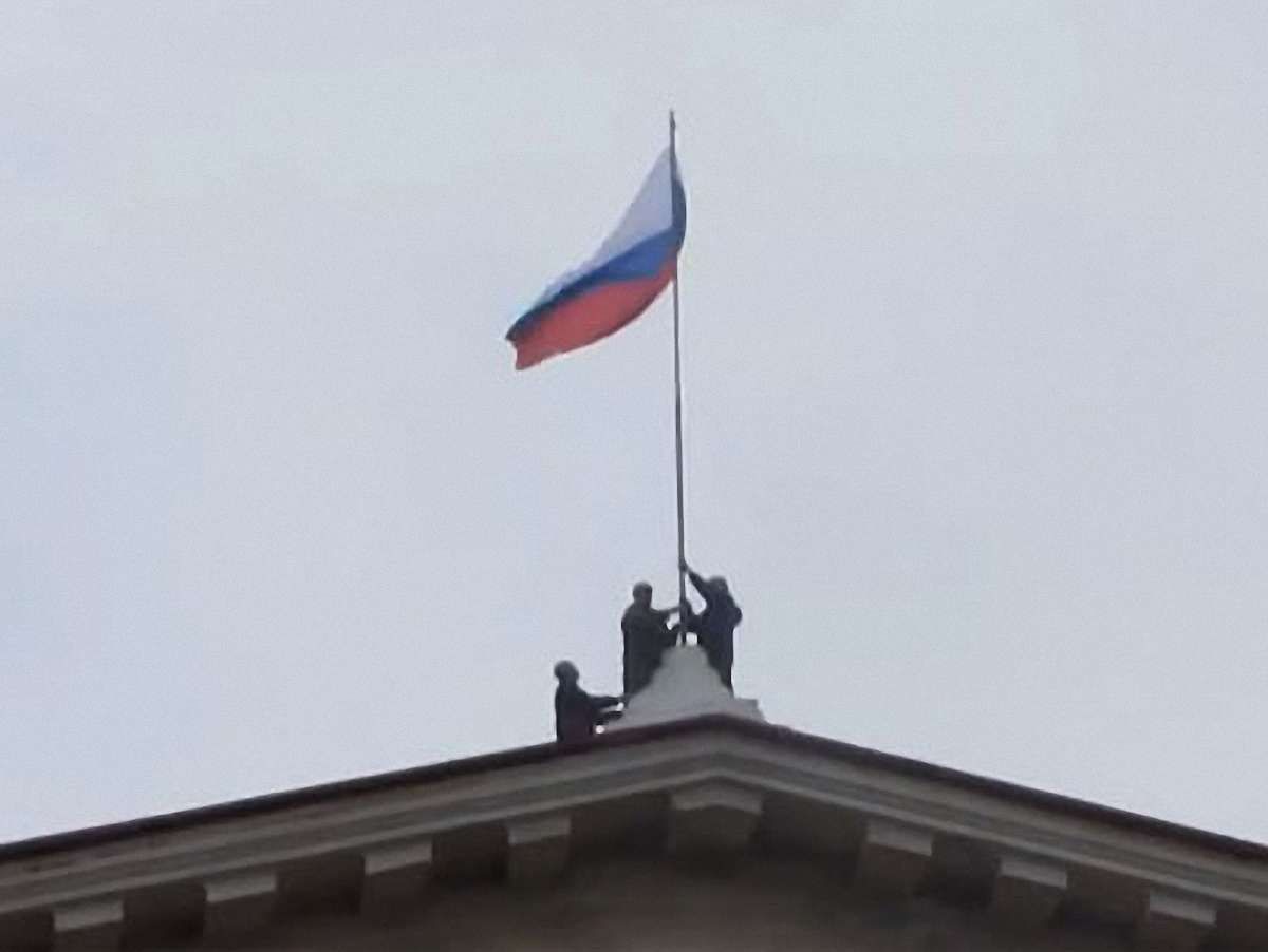 Севастопольські студенти проігнорували гімн Росії (відео)