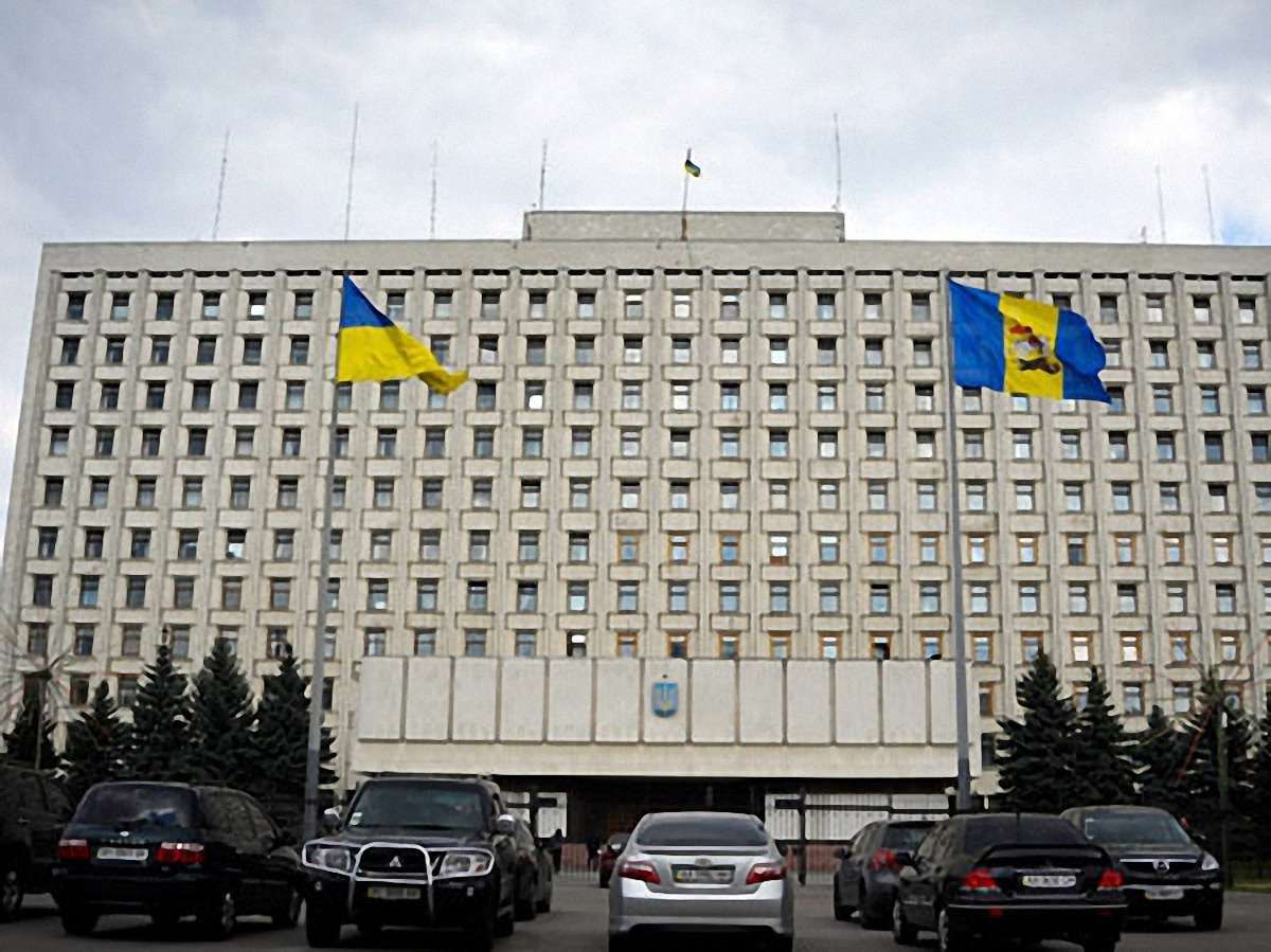 ЦВК завершила приймати документи від охочих стати президентом