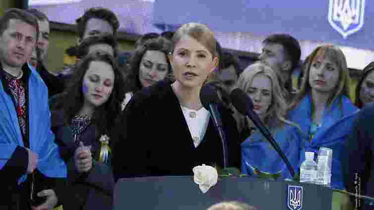 Тимошенко не зніме свою кандидатуру на користь Порошенка