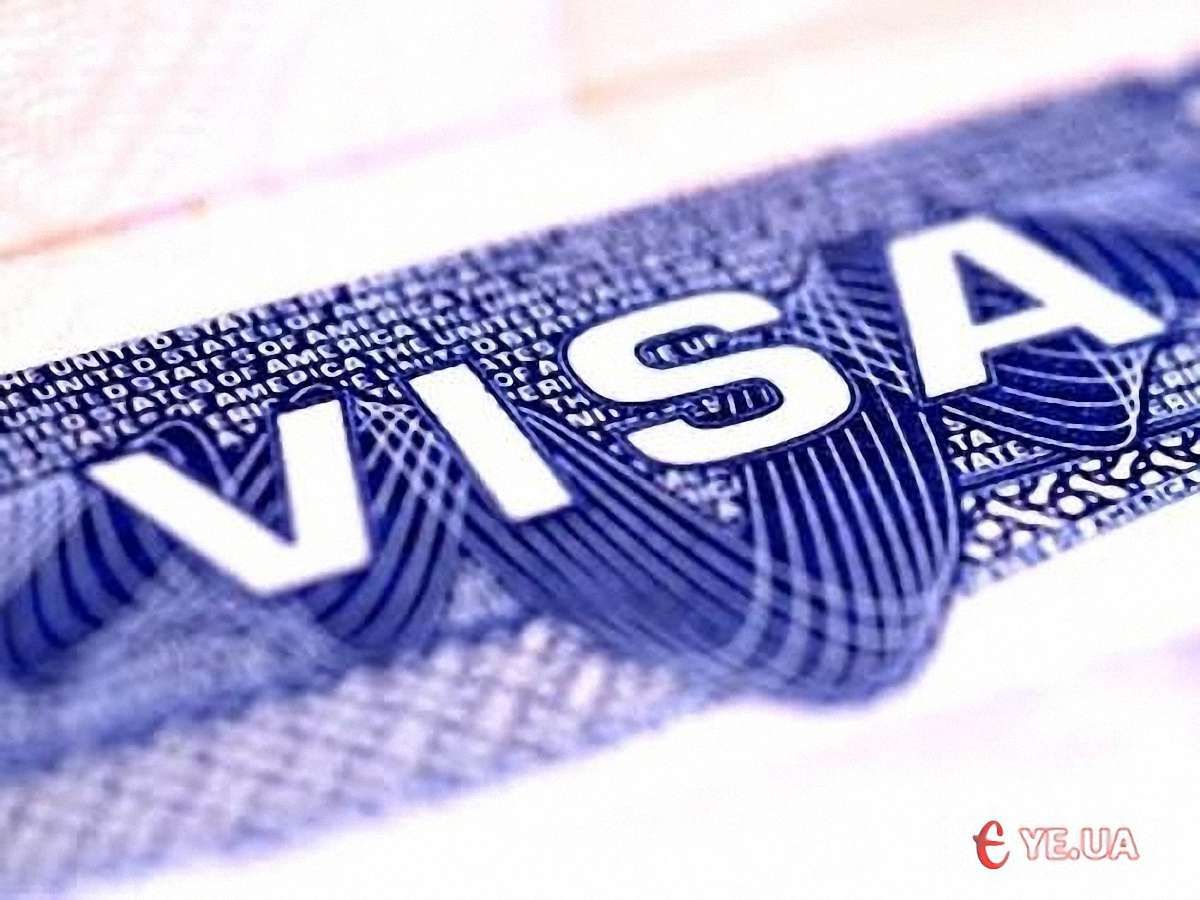 Українським клубам доведеться робити візи, щоб грати матчі в Криму