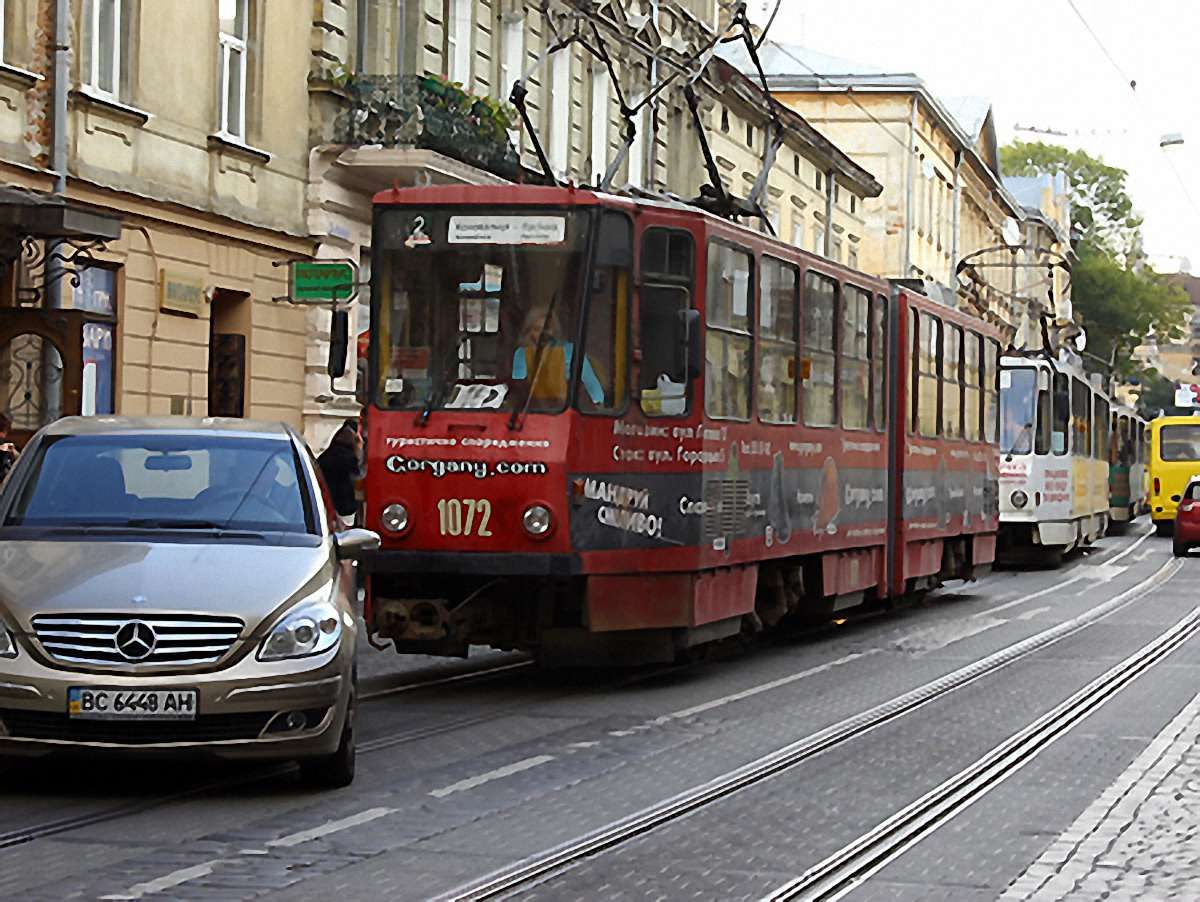 У «Львівелектротрансі» скаржаться, що зазнають збитків через ДАІ