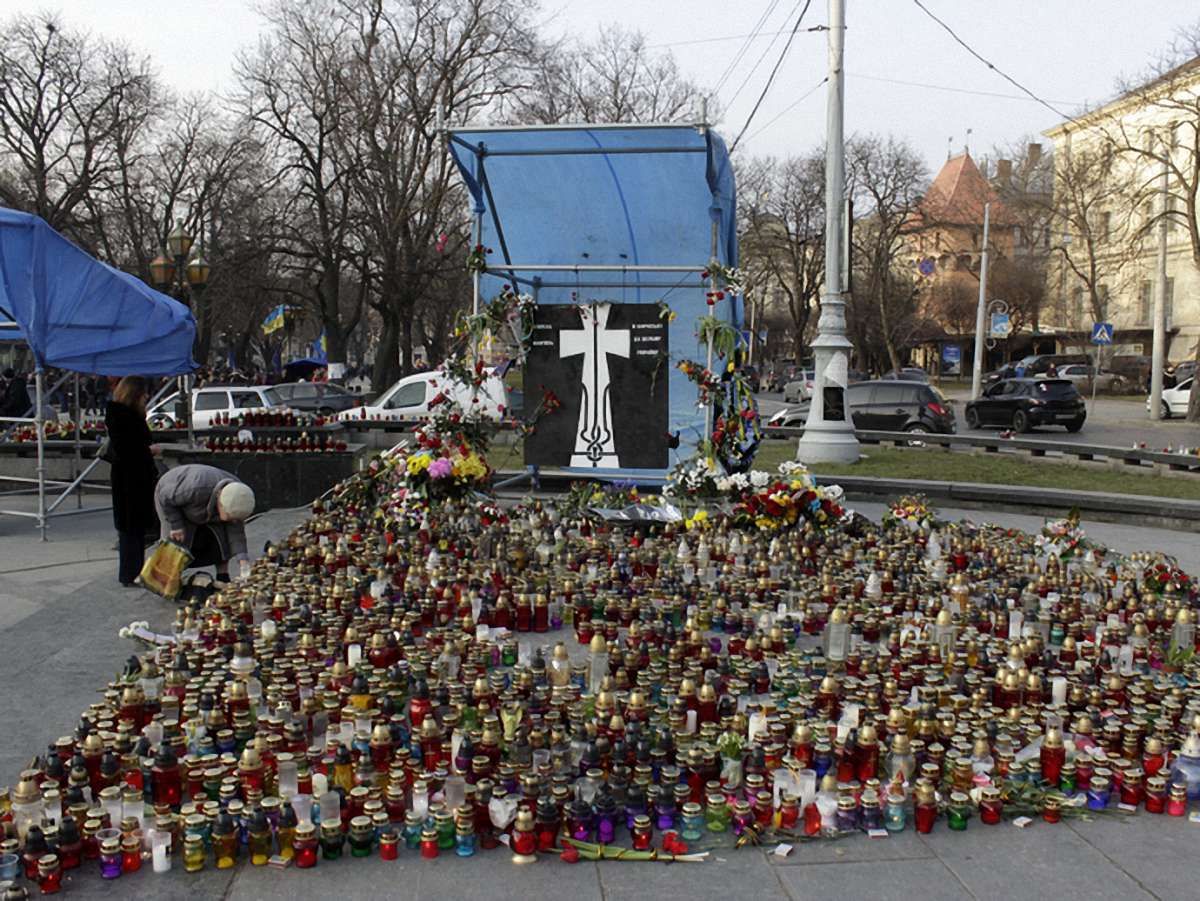 В неділю у Львові відбудеться панахида за Героями Майдану