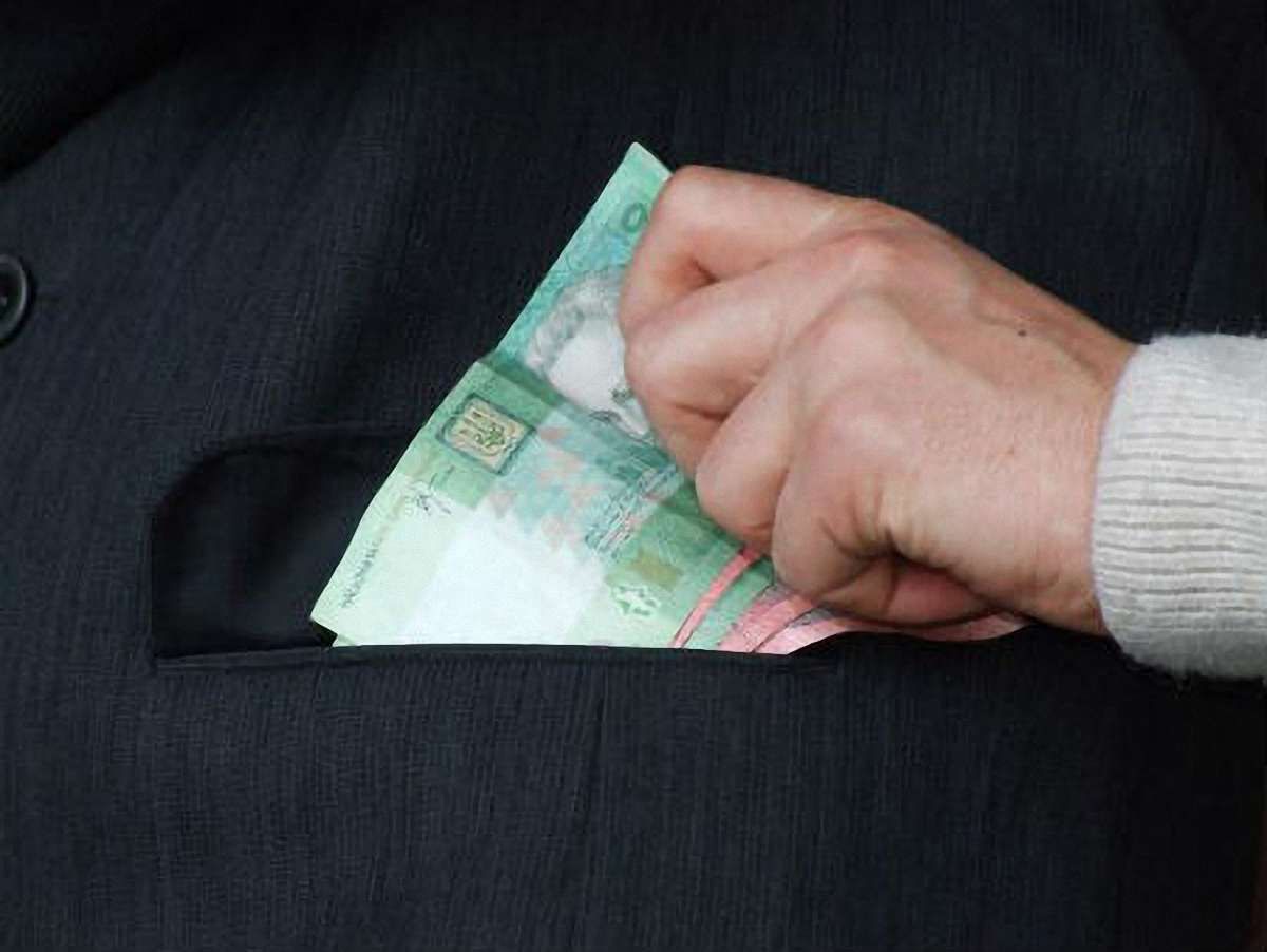 Підприємці Львівщини поіменно назвуть чиновників-хабарників