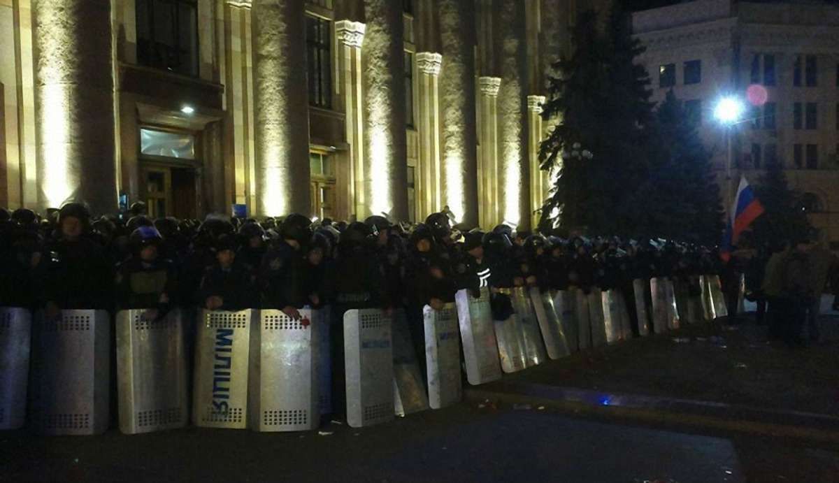 У Харкові захоплено ОДА