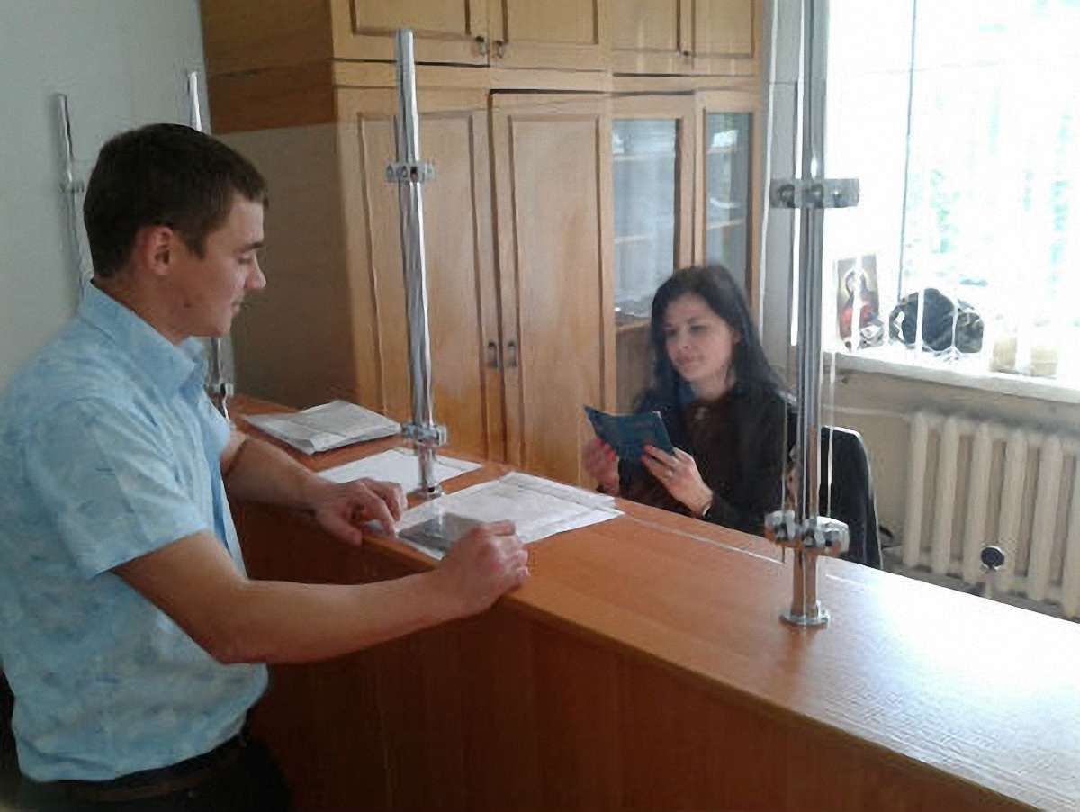 Міграційний підрозділ у Львові змінив адресу