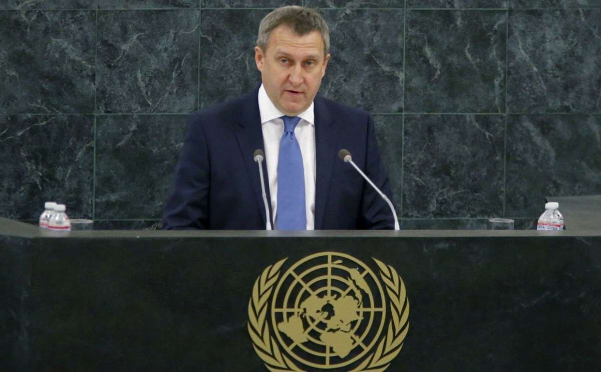 Лаврову заявили про неприпустимість втручання у справи України