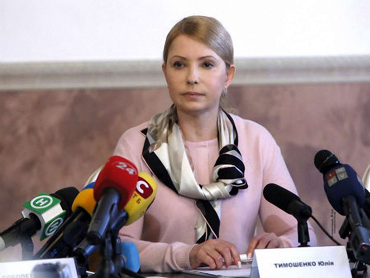 Тимошенко заявила, що готова буде піти з влади на вимогу Майдану