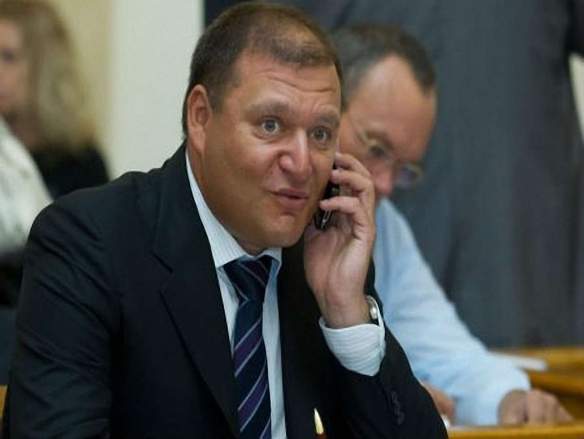 Сепаратисти в Луганську прогнали Добкіна, ледь не побивши