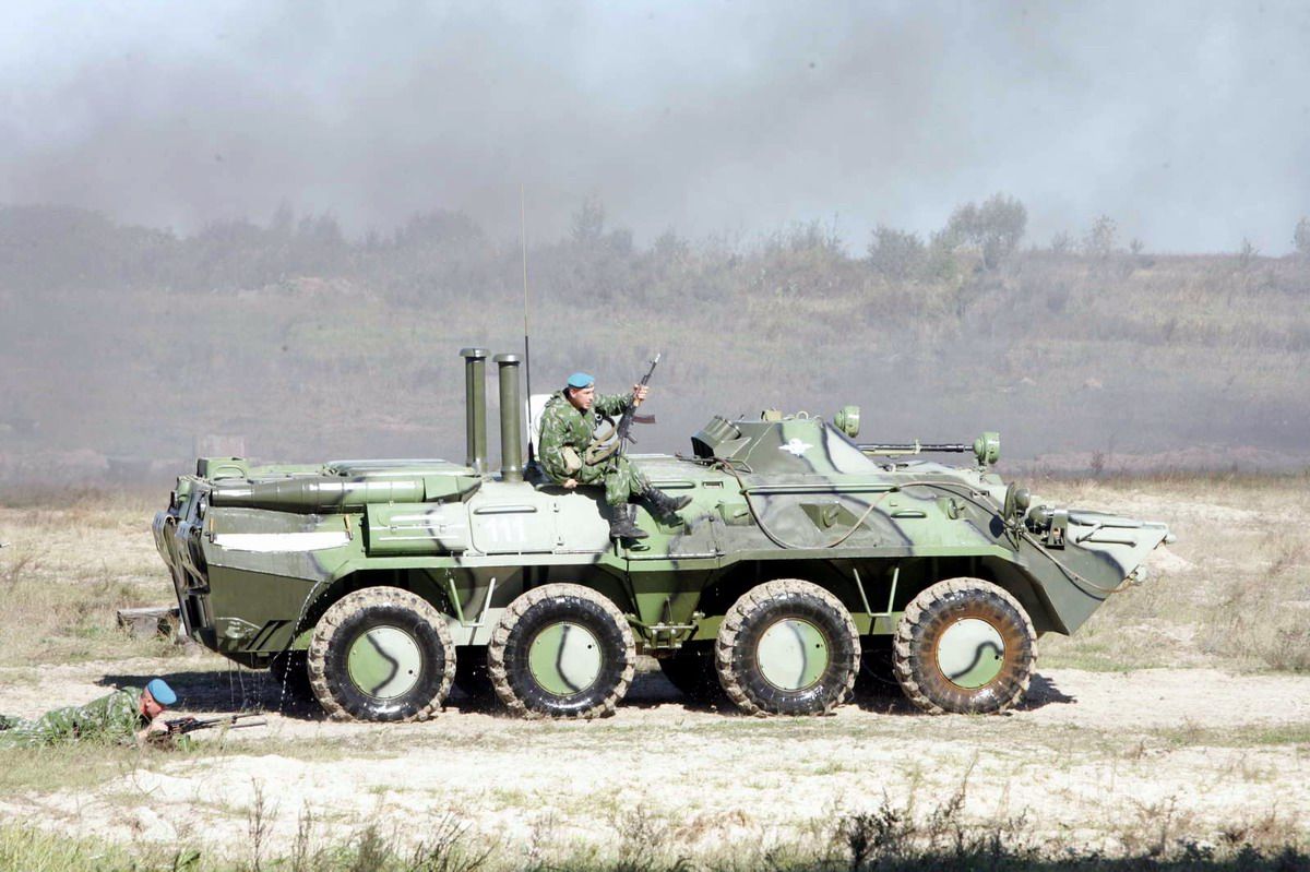 На парадах у Криму використають українську техніку