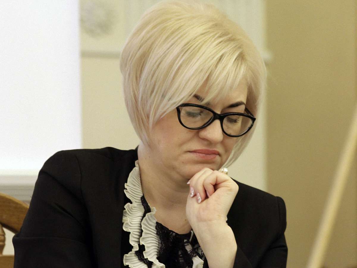 У Львові спалили автомобіль радника Ірини Сех