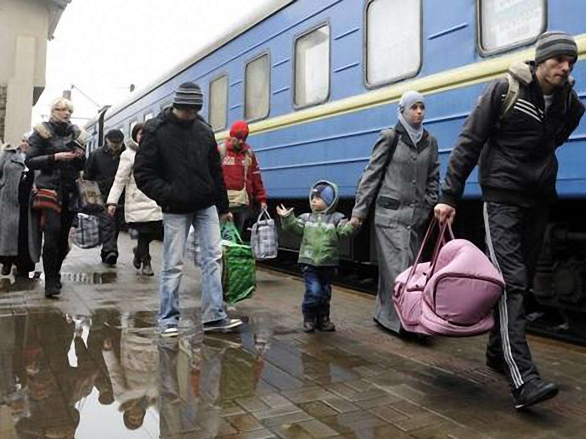 На Львівщині ще майже 600 сімей готові тимчасово прийняти кримчан