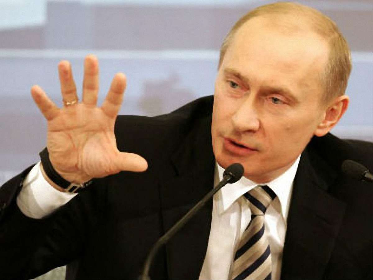 Путін каже, що має право використати російські війська в Україні