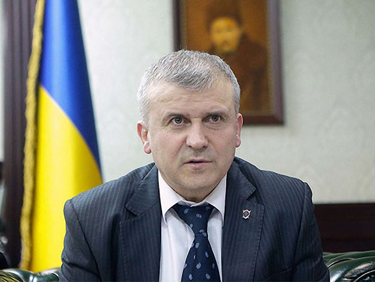 У ГПУ кажуть, що Пшонка викрав службове авто