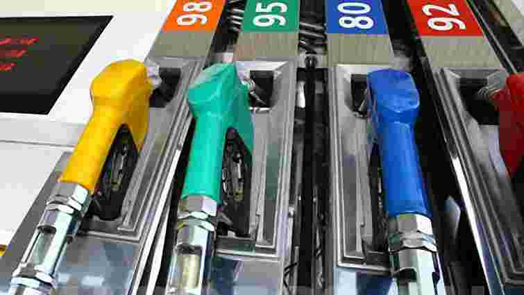 У Кабміні хочуть перевірити обґрунтованість цін на бензин