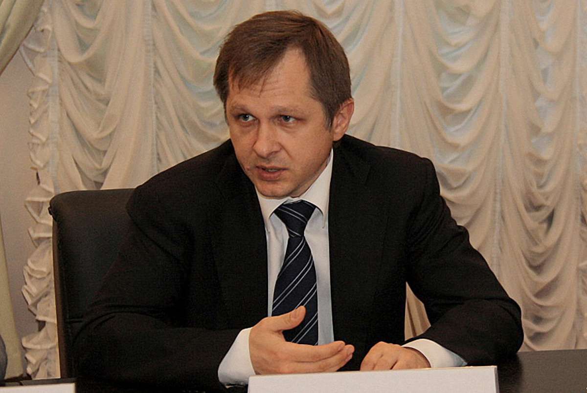 Яценюк відправив у відставку голову Держлікслужби
