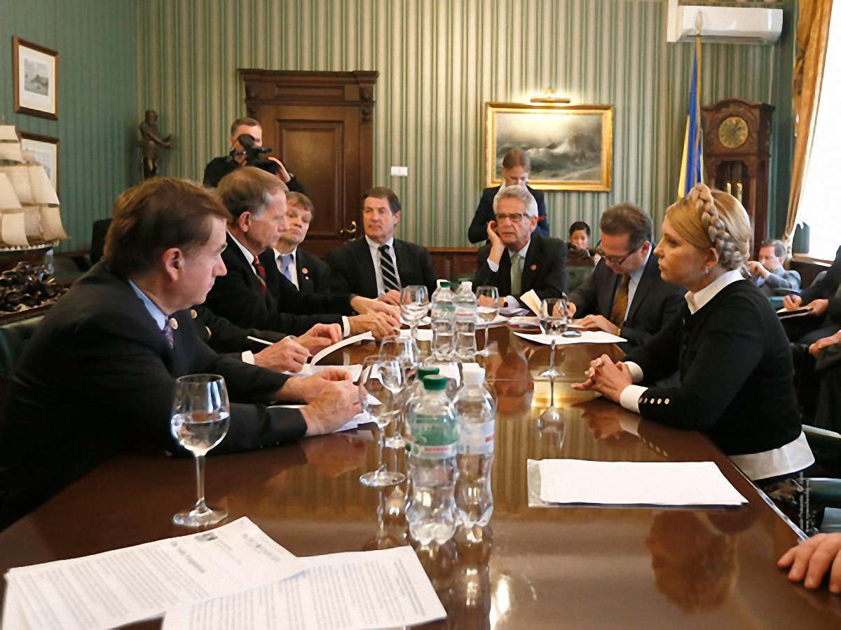 Американські конгресмени запросили Тимошенко до США