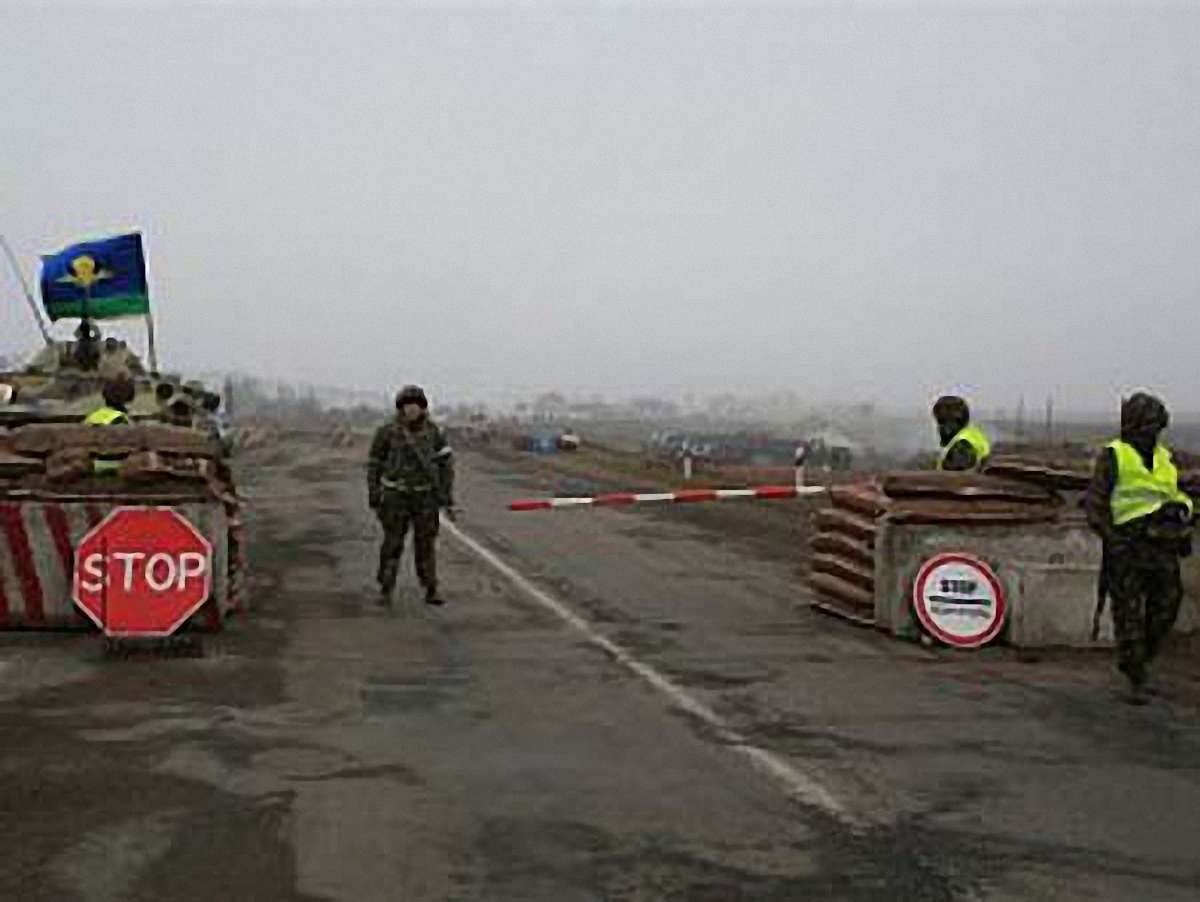 На Донеччині створили 22 блокпости