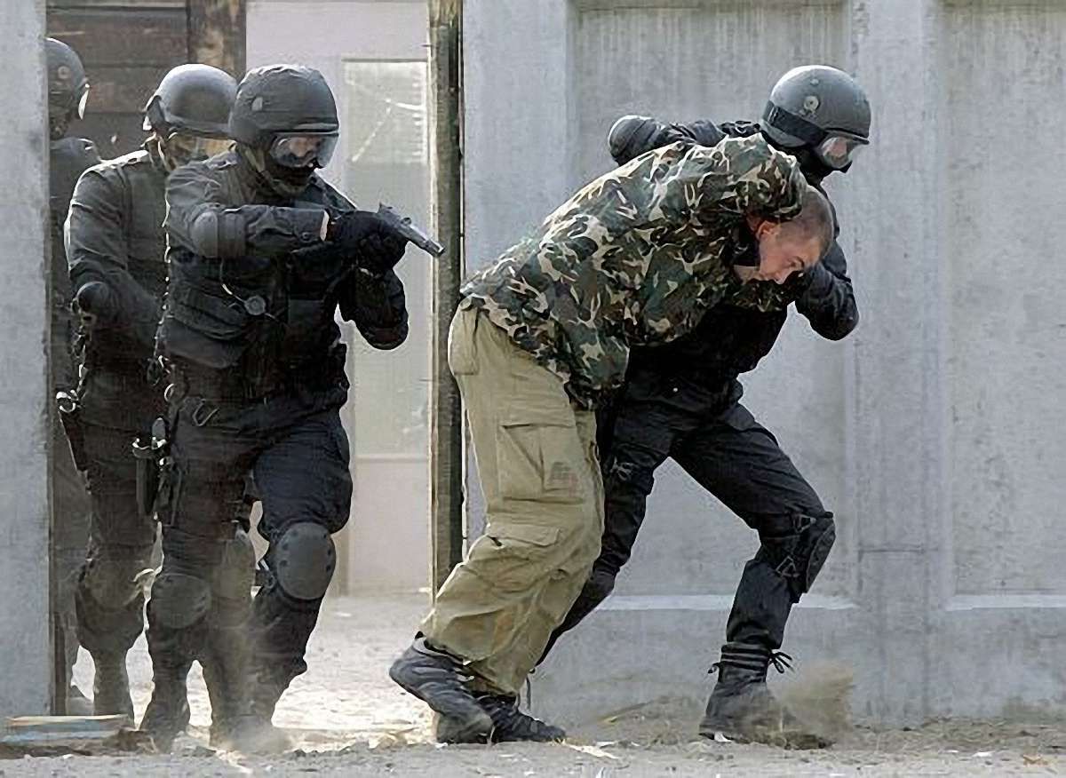 СБУ упіймала 30 диверсантів. Серед них - кадрові офіцери РФ