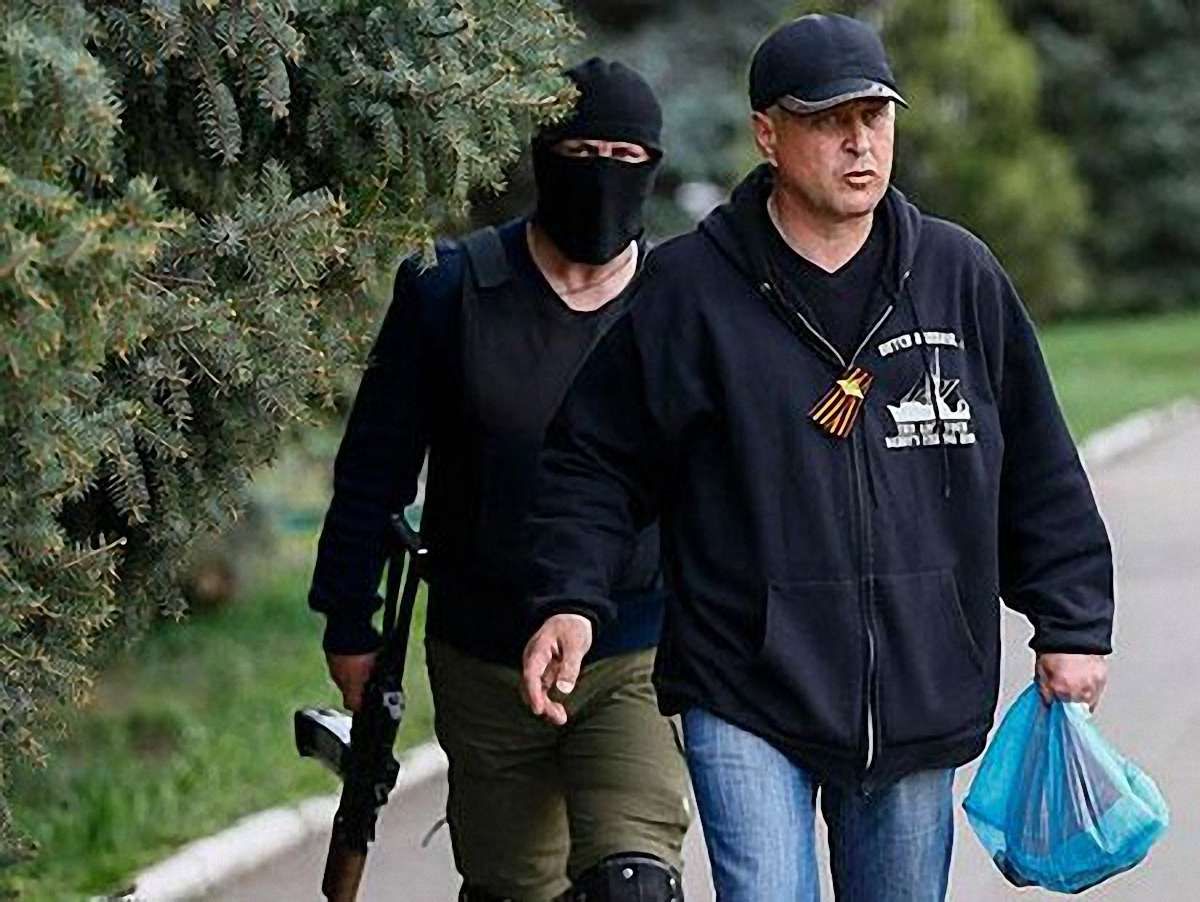 Терористи заявили, що в автобусі з членами ОБСЄ везли боєприпаси