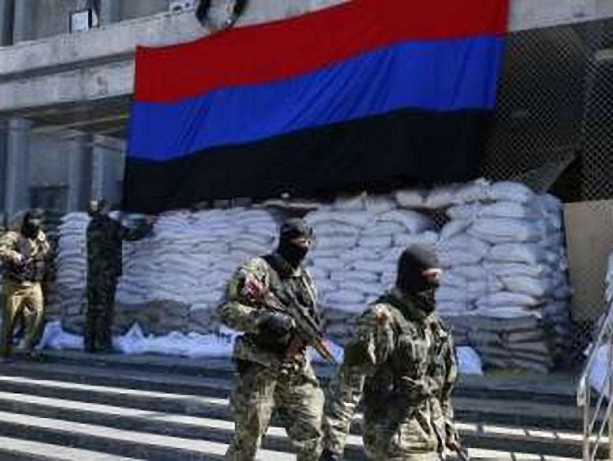 СБУ: У Слов’янську терористи утримують близько 40 людей