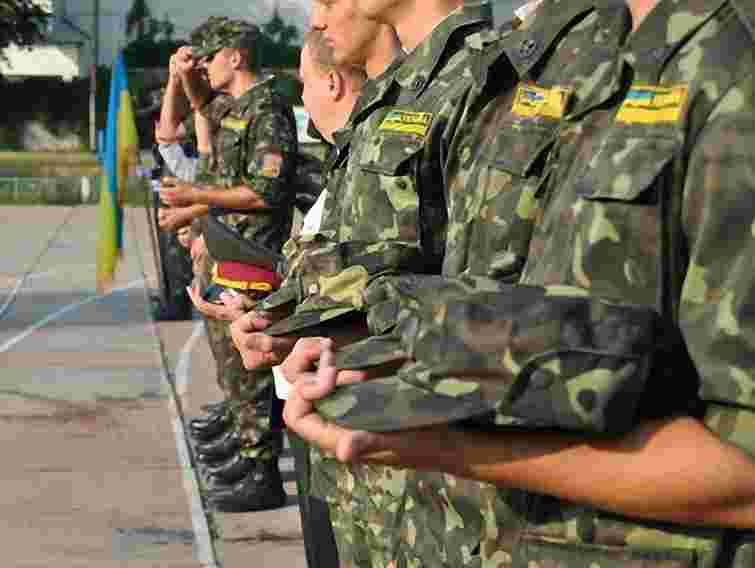 В Україні у 35 вишах є військові кафедри, у 29 – ліквідували