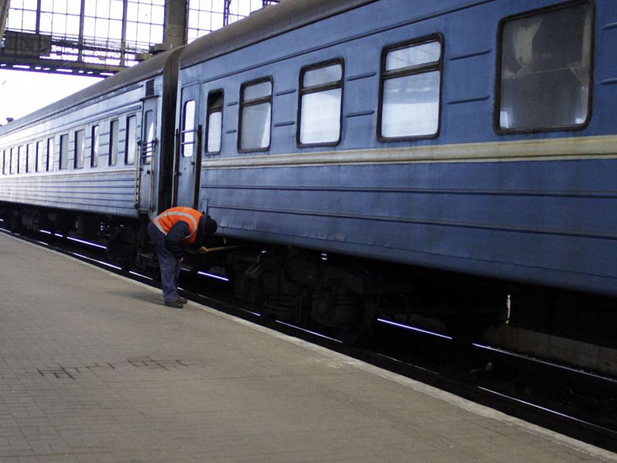 "Укрзалізниця" відновила попередній продаж квитків