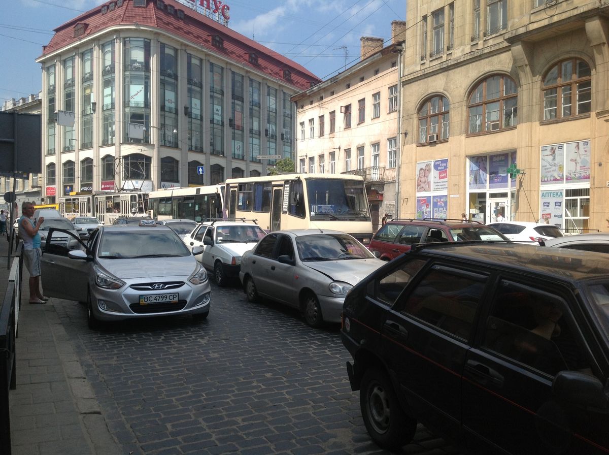 Львівська мерія оголосила конкурс на начальника управління транспорту