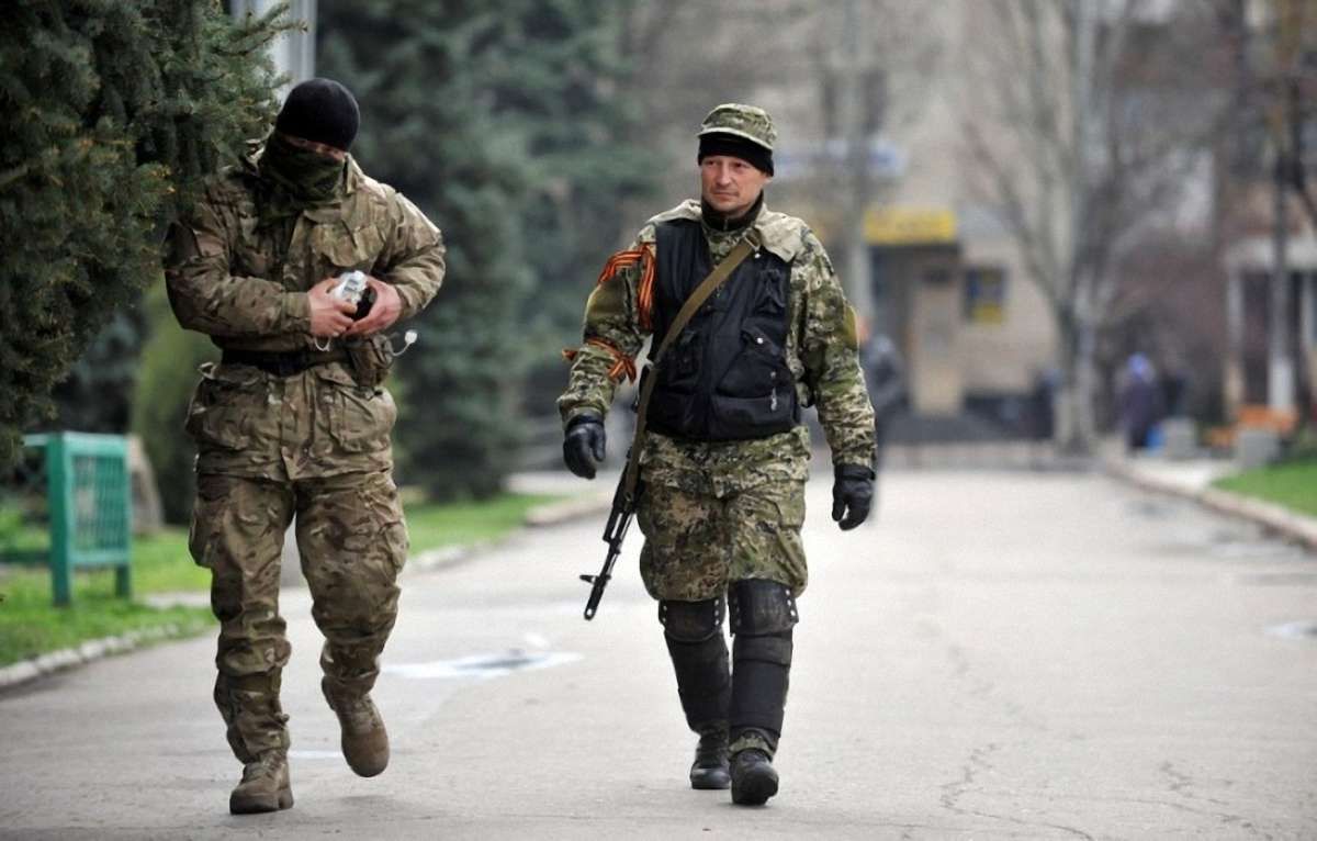 Диверсанти готуються захопити Маріуполь і Бердянськ, - Тимчук