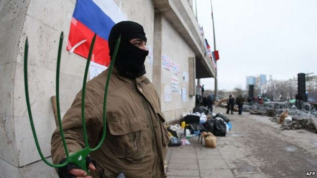 Диверсанти прибрали до рук податкову та митницю Донецька