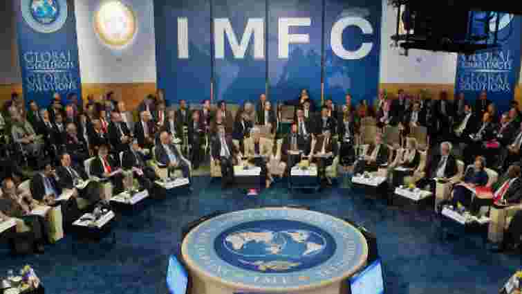 МВФ схвалив виділення Україні $17 млрд