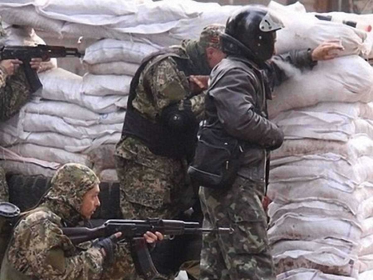 Слов'янськ практично очистили від терористів, – Полторак