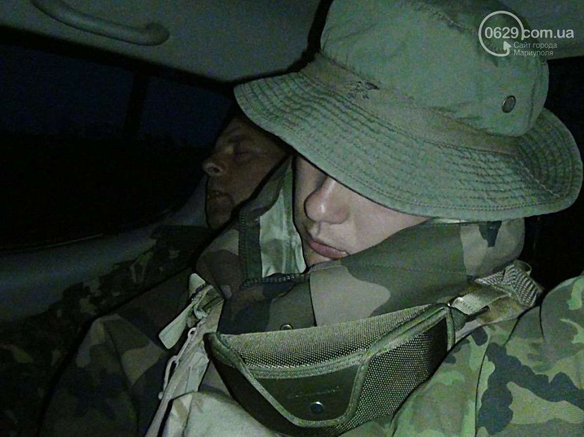 У Маріуполі звільнили силовиків, яких захопили у заручники - МВС