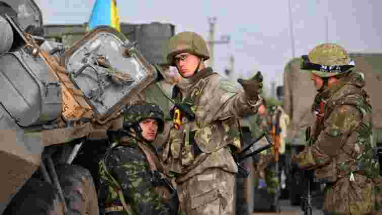 Українські вояки на бронетранспортерах увійшли в Бердянськ