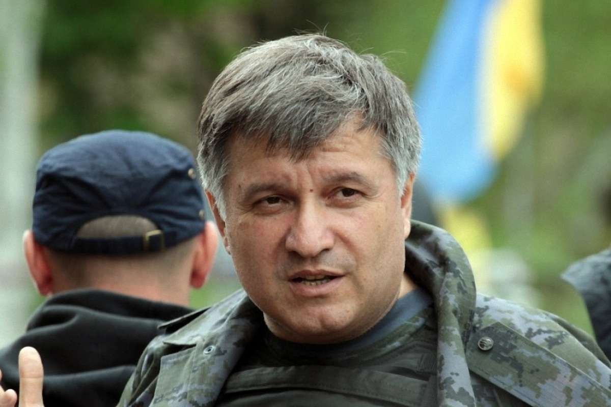 Аваков та Наливайченко гарантують українцям безпеку на 9 травня